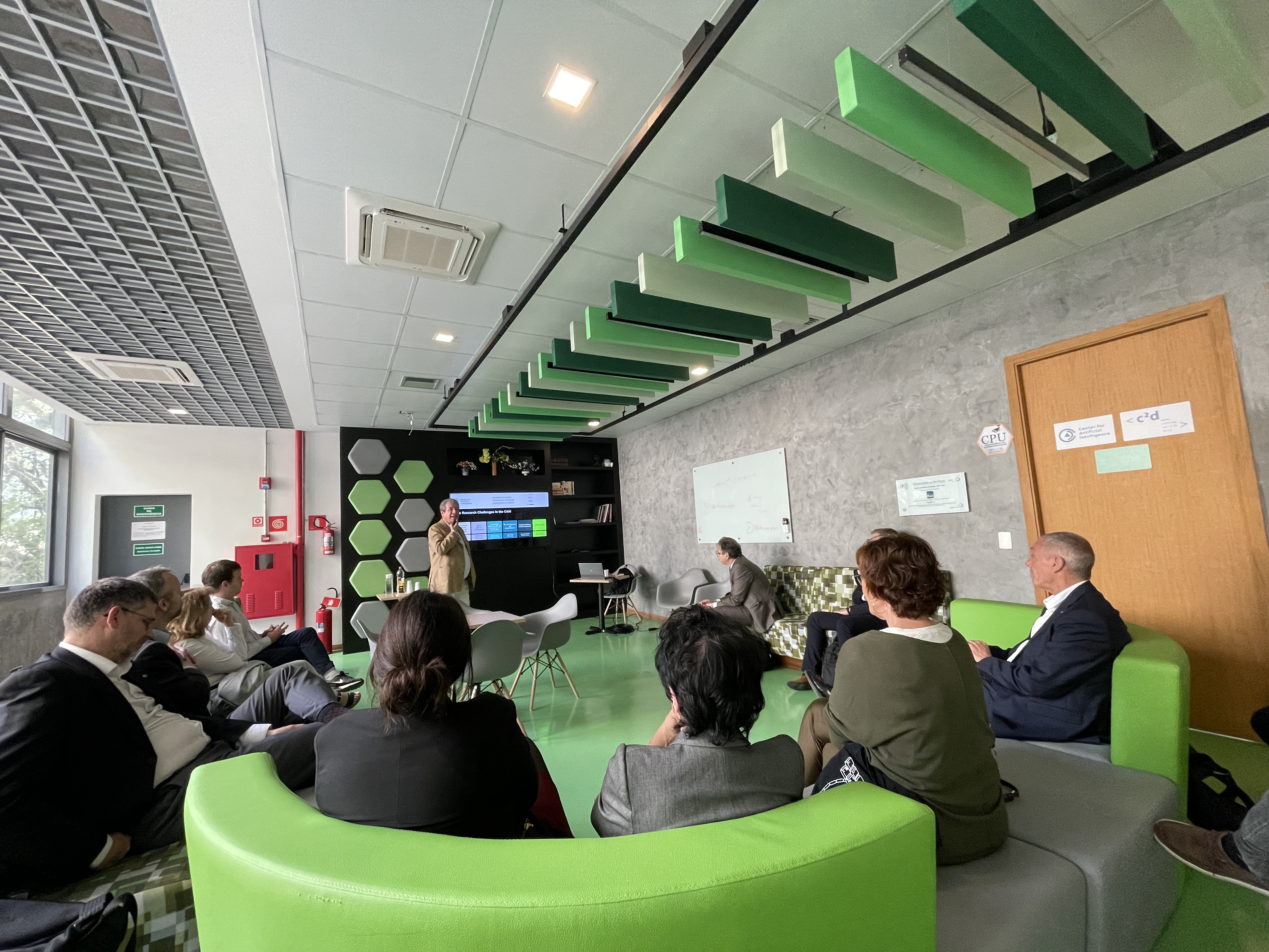 Présentation du C4AI (Centre pour l’Intelligence Artificielle) à l'Université de Sao Paulo.	