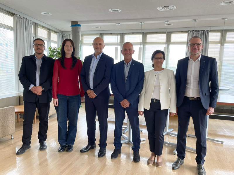 The CNRS delegation in Sherbrooke