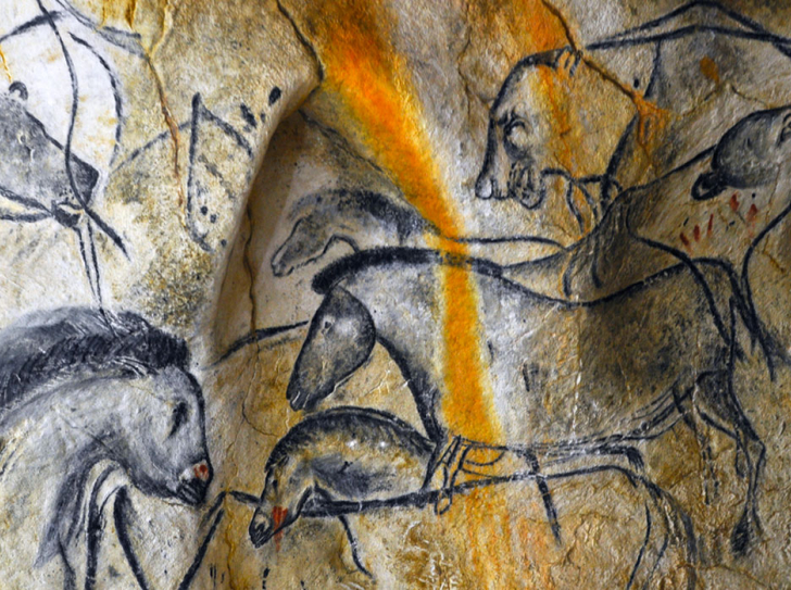 Image du panneau des chevaux de la grotte Chauvet