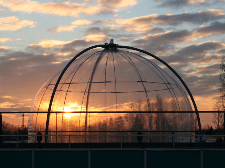 Hélios au coucher de soleil